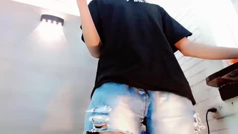 Snapshot of daniela_pink_ chatting on October 2025 08:39:01 PM daniela_pink_ online show from October 2025 08:39:01 PM