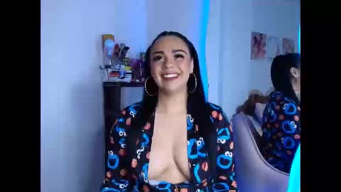 I think I will close this page please leave me a message if you want to know about me online show from October 2025 06:41:01 PM