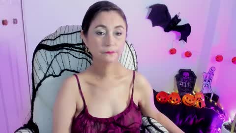 Daniela online show from October 2025 06:03:01 AM