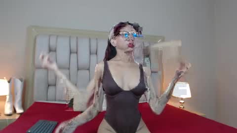 danielapolo_ online show from July 2026 12:25:02 PM