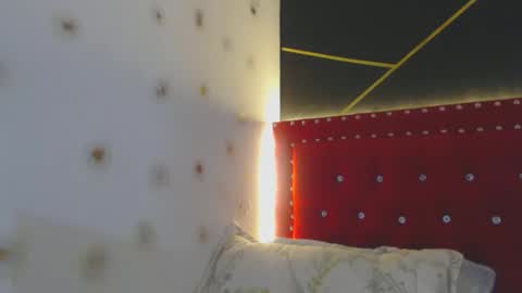 danielawidx online show from April 2026 11:21:02 PM