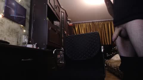 Snapshot of danielgraysoon chatting on February 2025 11:44:02 AM Daniel Grayson online show from February 2025 11:44:02 AM