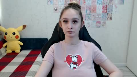 Snapshot of daniella_martin chatting on April 2026 10:43:02 AM Daniella Martin online show from April 2026 10:43:02 AM