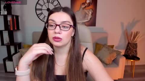 Snapshot of daniellasweet20 chatting on December 2024 11:27:01 AM Daniella online show from December 2024 11:27:01 AM