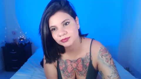 daniellerain online show from January 2025 01:56:02 AM