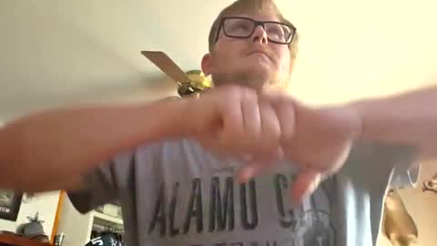 Daniel    y. online show from February 2026 08:59:01 PM