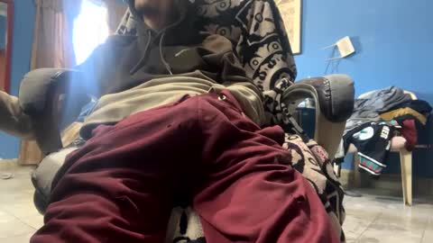 Snapshot of danielvalero chatting on February 2025 02:53:02 PM Daniel online show from February 2025 02:53:02 PM