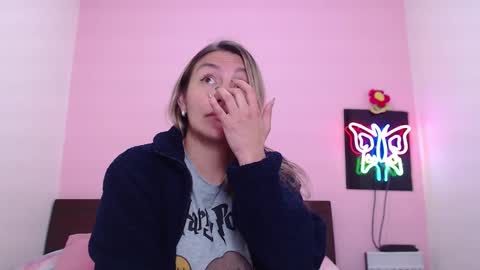 K A R O L online show from January 2025 12:59:01 AM