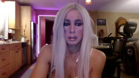 DanikaWhite69 online show from April 2026 01:01:02 PM