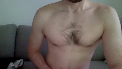 Buzzy online show from November 2025 02:27:02 PM