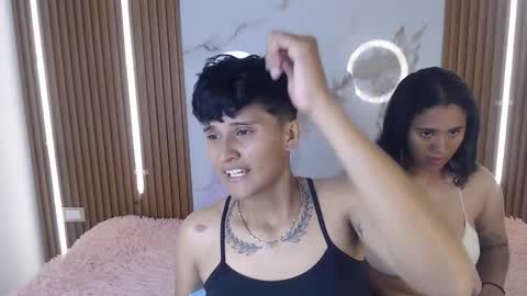 Snapshot of dann_jell chatting on March 2026 09:40:02 PM Danniela y Victoria online show from March 2026 09:40:02 PM