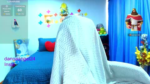 Danna online show from March 2026 10:09:01 PM