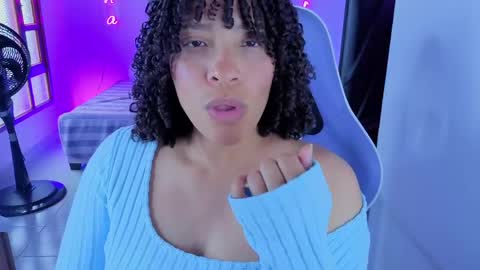 Snapshot of danna_berry chatting on June 2026 06:56:02 PM DannaBerry online show from June 2026 06:56:02 PM