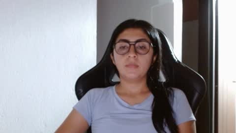 Danna online show from January 2025 09:59:01 PM