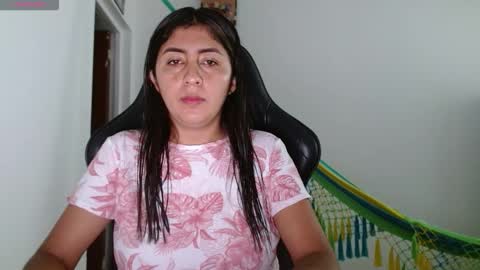 Danna online show from March 2026 09:32:02 PM