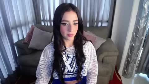 Snapshot of danna_wagner chatting on October 2025 12:49:02 PM danna_wagner online show from October 2025 12:49:02 PM