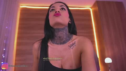 Danna Berlin  online show from March 2026 07:19:01 PM