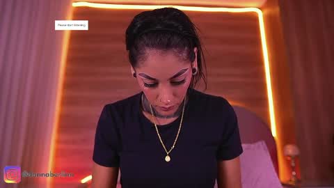 Danna Berlin  online show from April 2026 07:25:02 PM