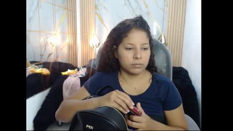 danna online show from September 2025 01:37:02 PM