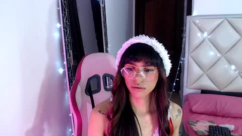 Snapshot of dannadoll69 chatting on December 2024 11:54:02 AM Dannamunoz130 online show from December 2024 11:54:02 AM