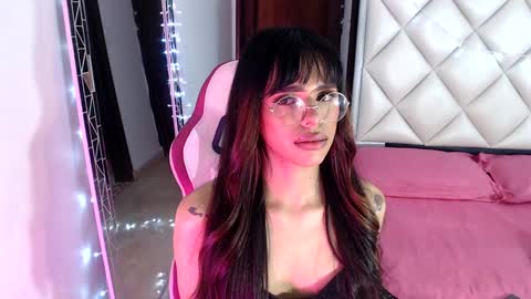 Snapshot of dannadoll69 chatting on January 2025 02:46:01 PM Dannamunoz130 online show from January 2025 02:46:01 PM