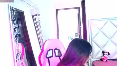 Snapshot of dannadoll69 chatting on January 2025 07:15:01 PM Dannamunoz130 online show from January 2025 07:15:01 PM