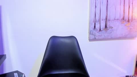 danniakross online show from October 2025 11:06:02 PM