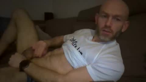 danny81boy online show from February 2025 09:58:01 PM