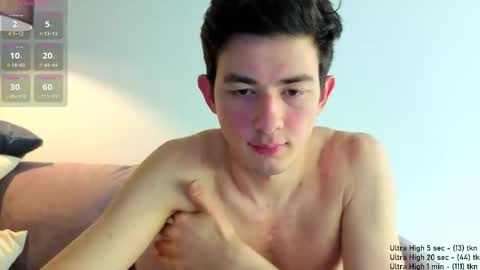 danny__magic online show from December 2025 01:17:02 PM