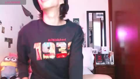 phantom555 online show from December 2024 07:55:01 PM