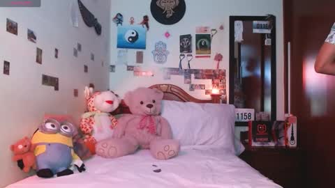 phantom555 online show from February 2025 09:59:01 PM