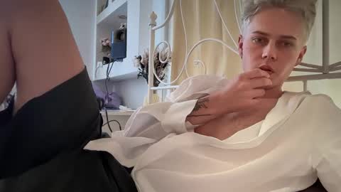 danny online show from October 2025 12:39:02 PM