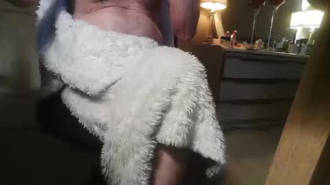 Snapshot of dannyb618 chatting on October 2025 10:31:01 PM Danielle online show from October 2025 10:31:01 PM