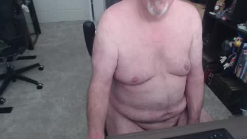 Danny bear online show from September 2025 08:09:02 PM