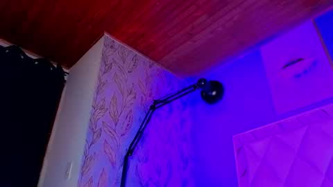 Danny online show from April 2026 08:25:02 PM