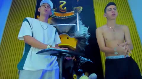 dante_brown1 online show from December 2025 04:30:02 AM