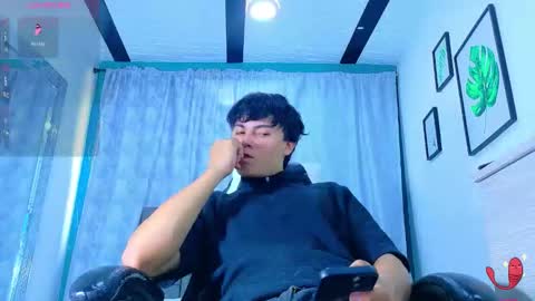 Snapshot of dante_kent chatting on May 2026 02:01:02 PM DANTE KENT online show from May 2026 02:01:02 PM