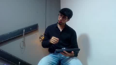 Dantes Infierno online show from September 2025 12:05:01 PM