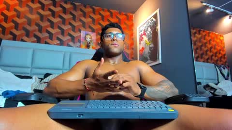 Dany online show from February 2025 10:19:01 AM