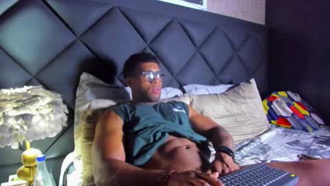 Dany online show from November 2025 12:43:01 AM