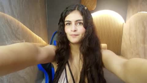 Snapshot of dany_r_ chatting on September 2025 01:34:01 PM Dany online show from September 2025 01:34:01 PM