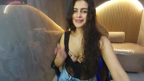 Snapshot of dany_r_ chatting on October 2025 01:09:02 PM Dany online show from October 2025 01:09:02 PM