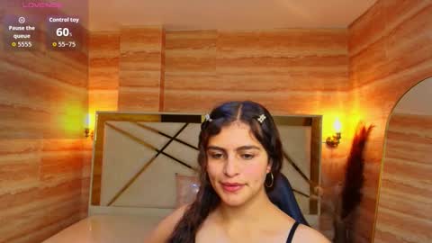 Snapshot of dany_r_ chatting on October 2025 01:53:02 PM Dany online show from October 2025 01:53:02 PM