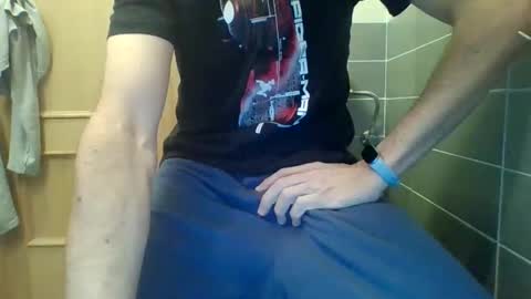 danydotado online show from November 2025 11:35:01 AM