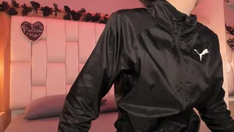 daphne_and_roger online show from February 2026 10:57:01 AM