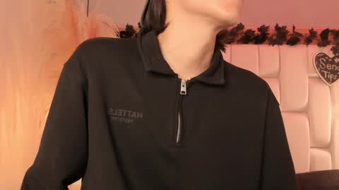 daphne_and_roger online show from March 2026 11:16:01 AM