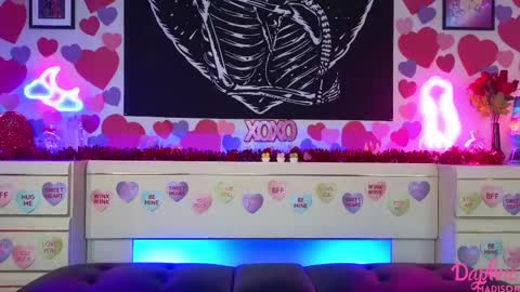 Daphne Madison online show from February 2025 07:54:01 PM