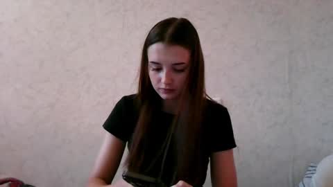 Snapshot of daphnesterlace chatting on July 2026 04:42:02 PM Emilia online show from July 2026 04:42:02 PM