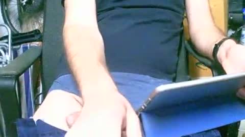 Snapshot of dar12173 chatting on June 2026 06:54:02 AM dar12173 online show from June 2026 06:54:02 AM