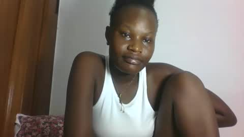 ESTHER online show from March 2026 05:01:02 AM